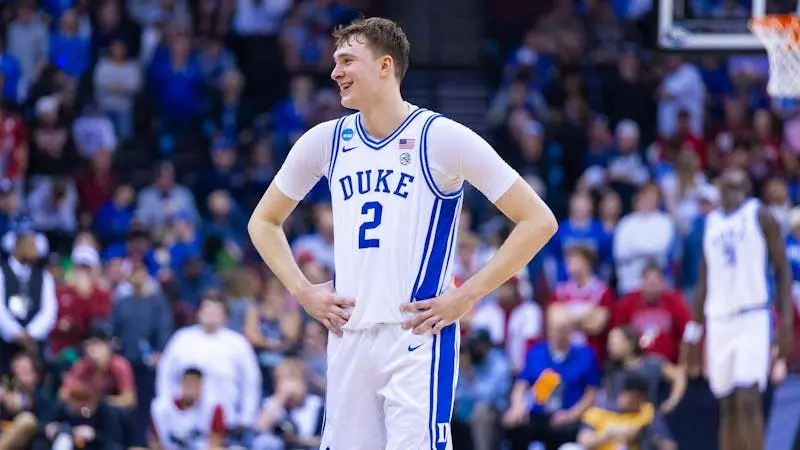 库珀弗拉格刷新NBA青少年球员天花板